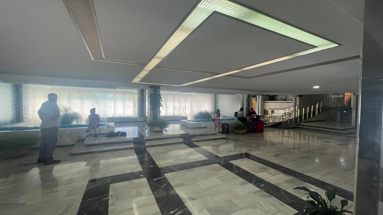Estudio Jupiter Vista Al Mar Benalmádena Exteriör bild