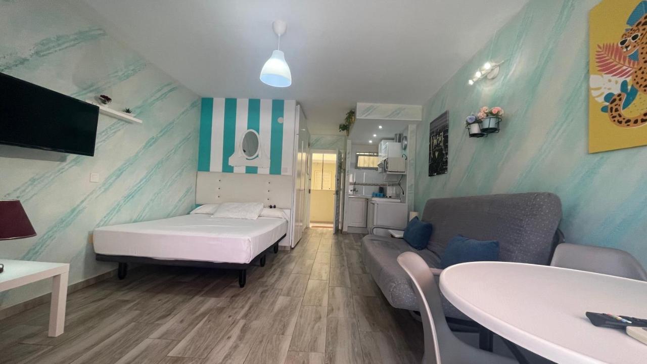 Estudio Jupiter Vista Al Mar Benalmádena Exteriör bild
